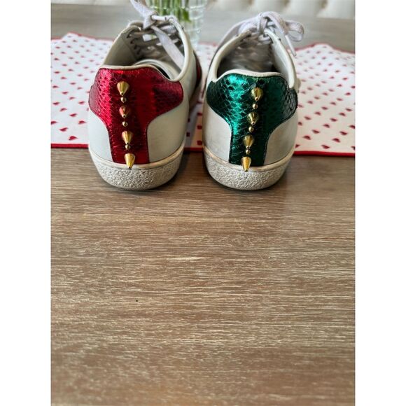 Gucci Women's Ace Studded Pearl Sneakers White Size 7.5 Athletic Shoes - Picture 10 of 14